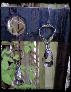 Folded earrings