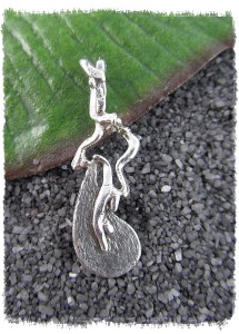 Bo's pendant "Up"